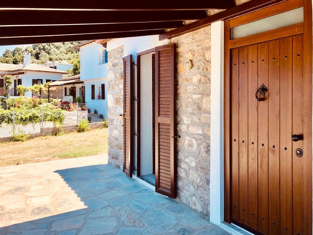 Seaside Villa Eleni Chorefton Exterior photo